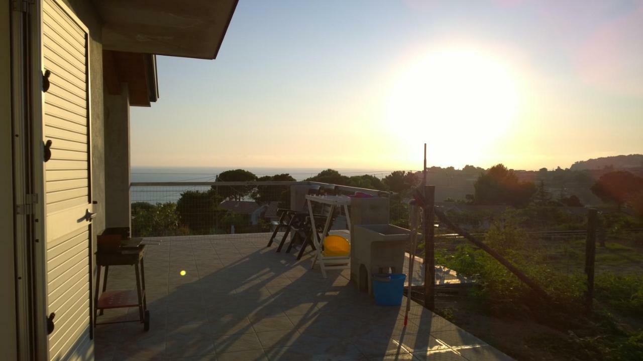 La Scogliera Del Capo Villa Santa Maria  Dış mekan fotoğraf